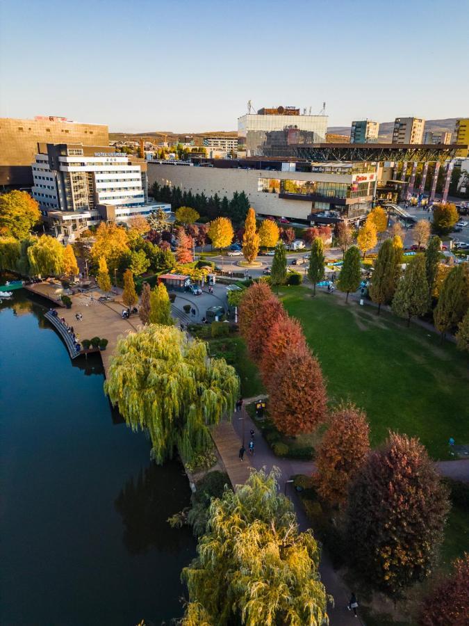 Hotel Univers Cluj-Napoca Luaran gambar