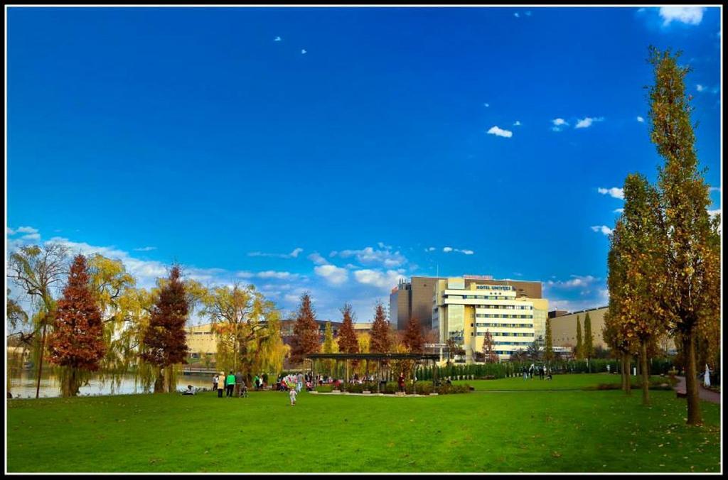 Hotel Univers Cluj-Napoca Luaran gambar